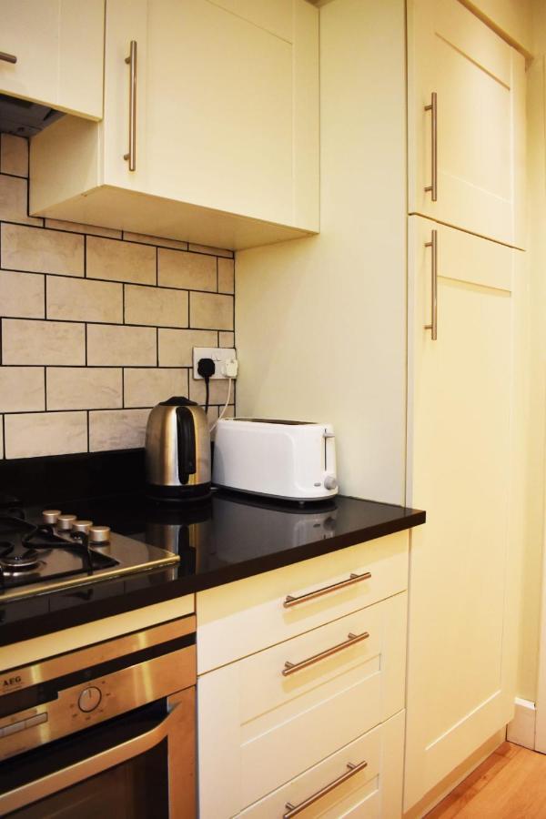 The Ross 2 Bedroom Apartment In Historic Abbey Fort Augustus Exterior foto